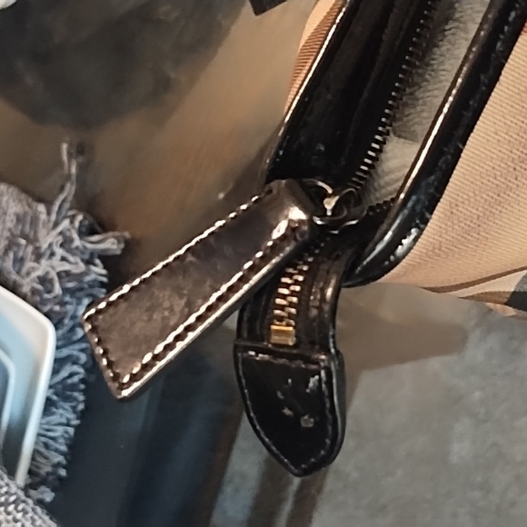 Authentic ❗❗Burberry bag - Picture 4 of 6